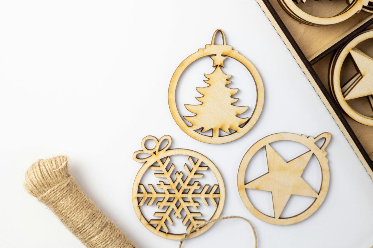 New Year’s Eve Decor: DIY Projects to Ring in the New Year